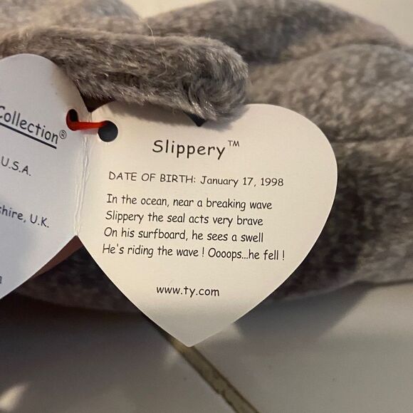 Ty Beanie Baby Slippery Gray Seal Plush Toy, 1OO - Picture 3 of 3